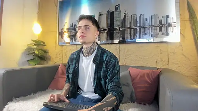 acxel prescot online show from February 8, 8:39 pm