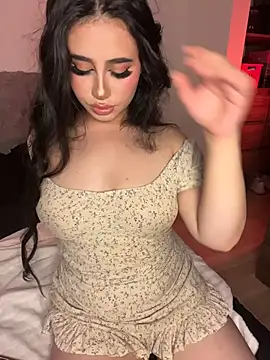 Snapshot of Sofiia_Vegaa chatting on March 1, 1:05 am Sofiia Vegaa online show from March 1, 1:05 am