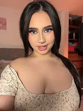 Snapshot of Sofiia_Vegaa chatting on June 10, 1:40 am Sofiia Vegaa online show from June 10, 1:40 am