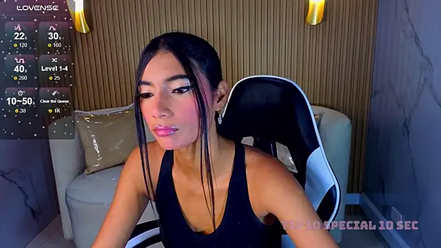 Snapshot of Perla_Moon_Tx chatting on February 20, 12:51 pm Perla Moon Tx online show from February 20, 12:51 pm