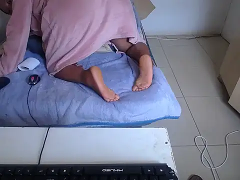 Snapshot of ChubbyBustyX chatting on February 15, 8:46 am ChubbyBustyX online show from February 15, 8:46 am