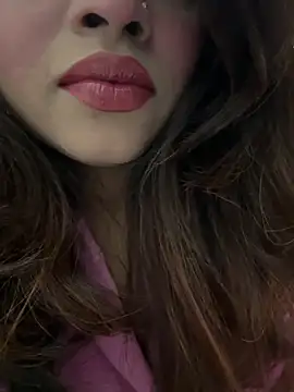 riya sharma11 online show from March 18, 6:53 pm