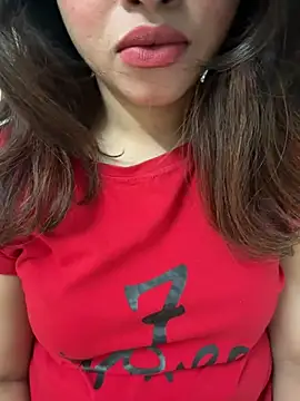 Snapshot of riya_sharma11 chatting on February 24, 11:49 pm riya sharma11 online show from February 24, 11:49 pm