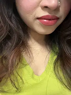 riya sharma11 online show from March 6, 2:45 pm