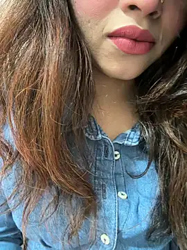 riya sharma11 online show from April 13, 5:06 pm