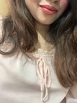 riya sharma11 online show from April 12, 7:06 pm