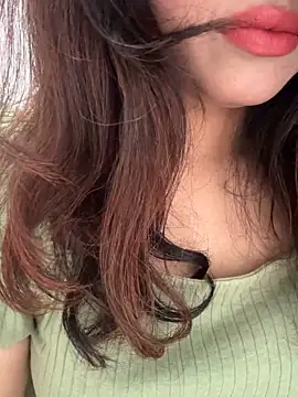 riya sharma11 online show from March 18, 5:10 am