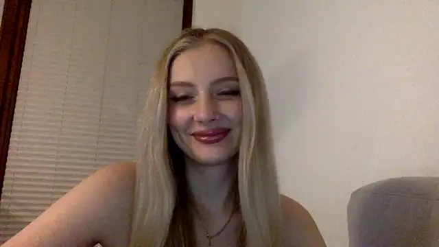 MayaWetDream online show from March 11, 7:08 pm