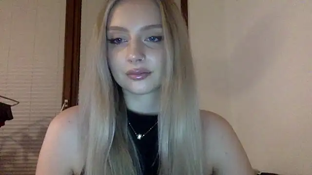 MayaWetDream online show from March 9, 8:56 pm