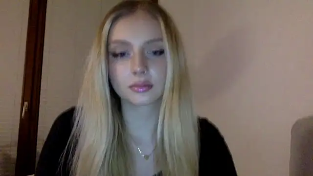 MayaWetDream online show from February 24, 8:53 pm