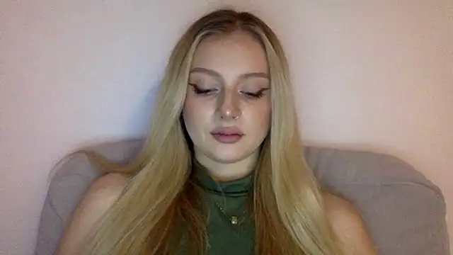 MayaWetDream online show from February 10, 5:23 pm