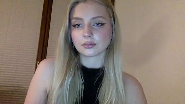 MayaWetDream online show from March 31, 7:16 pm