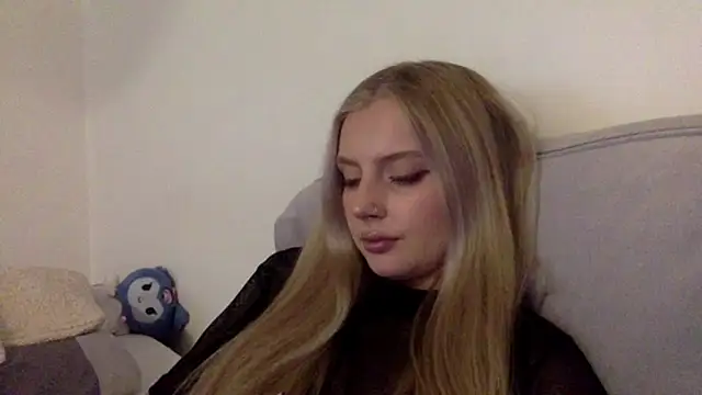 MayaWetDream online show from March 25, 8:52 pm