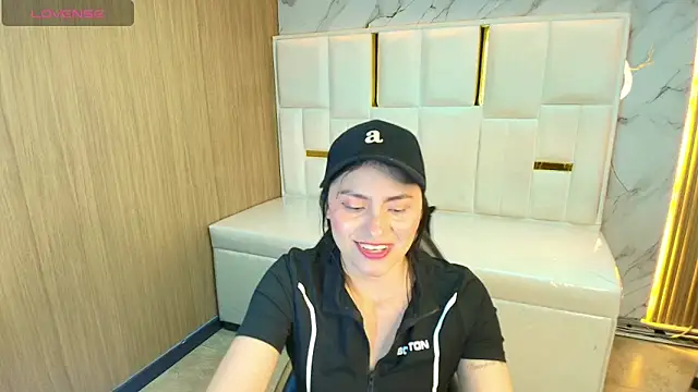 rox luxury tf online show from March 23, 1:22 pm