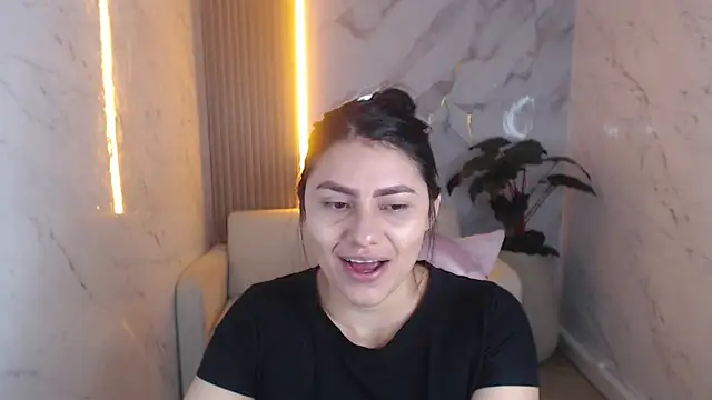 rox luxury tf online show from March 13, 1:16 pm