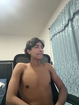 Pedestal diamant online show from March 6, 11:55 pm