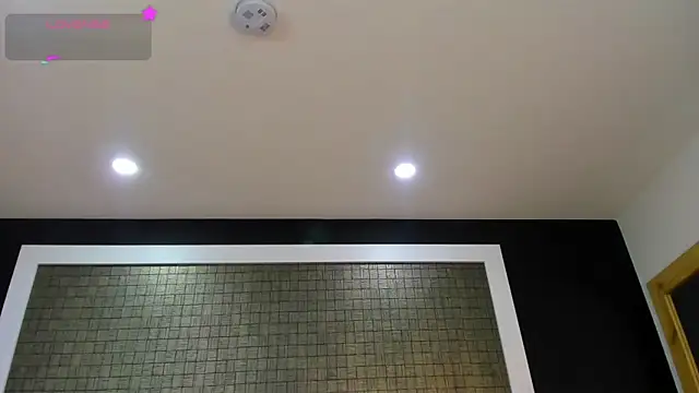 Chloee  Adams online show from March 12, 1:04 pm