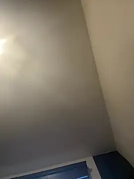 Lovermolls online show from February 7, 4:15 pm