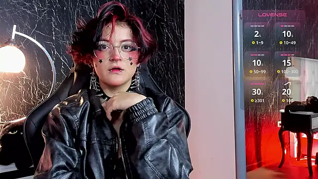 YuuMiko online show from April 2, 12:45 pm