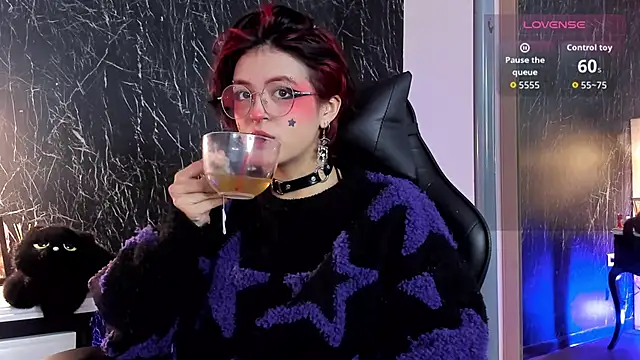 YuuMiko online show from April 14, 12:43 pm