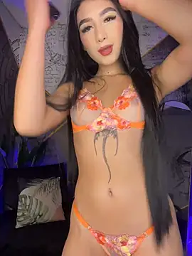 BadLilAngelXXX online show from May 30, 1:06 pm