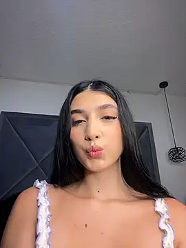 BadLilAngelXXX online show from March 13, 1:27 pm