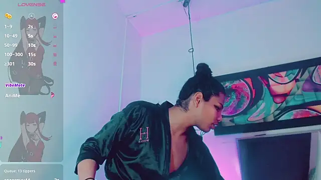 Snapshot of Zonce_shimer chatting on February 19, 3:58 am Zonce shimer online show from February 19, 3:58 am