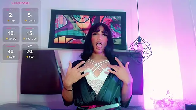 Snapshot of Zonce_shimer chatting on February 10, 3:49 am Zonce shimer online show from February 10, 3:49 am