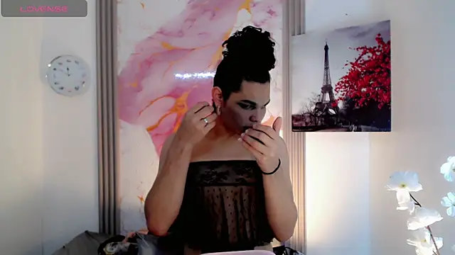 Zonce shimer online show from May 11, 7:33 pm