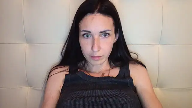 Poorlamb911 online show from June 25, 4:56 pm
