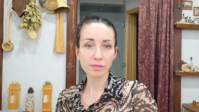 Poorlamb911 online show from April 14, 7:41 pm