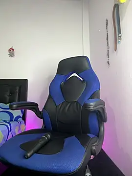 sooe fox online show from March 20, 4:35 am