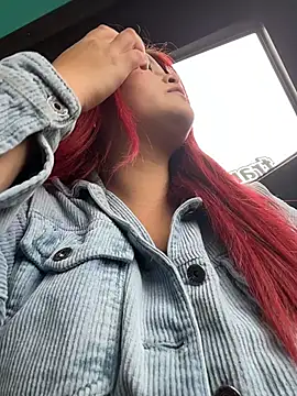 Lia-Moon77 online show from February 24, 7:04 pm