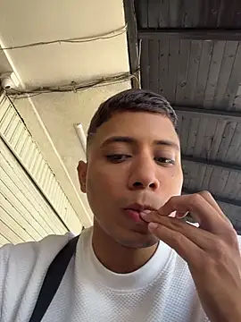 Gael Velaryx online show from March 15, 5:09 pm