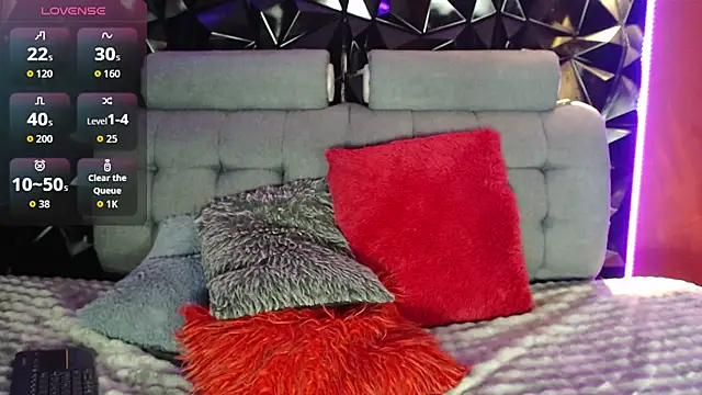 Tammy sutra online show from March 15, 3:30 pm