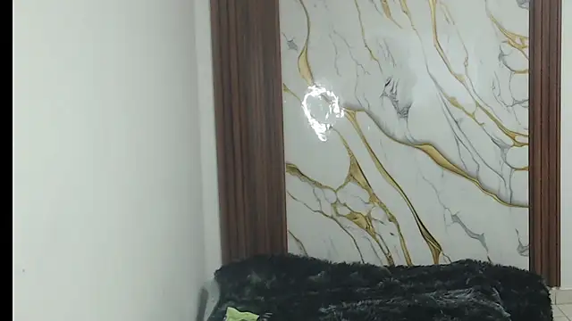 valen ros online show from March 5, 8:00 am