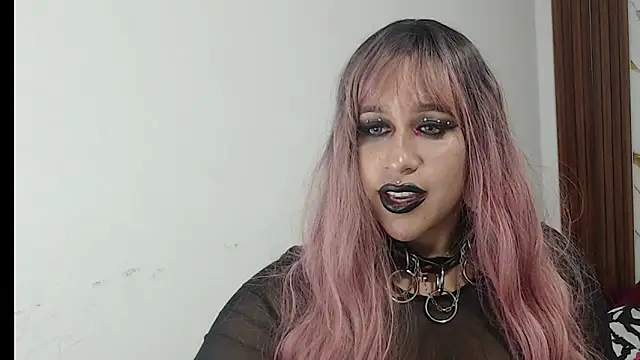 valen ros online show from March 1, 11:38 pm