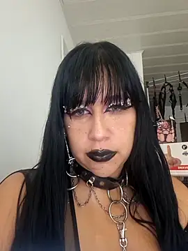 Snapshot of valen_ros chatting on May 23, 7:51 am valen ros online show from May 23, 7:51 am