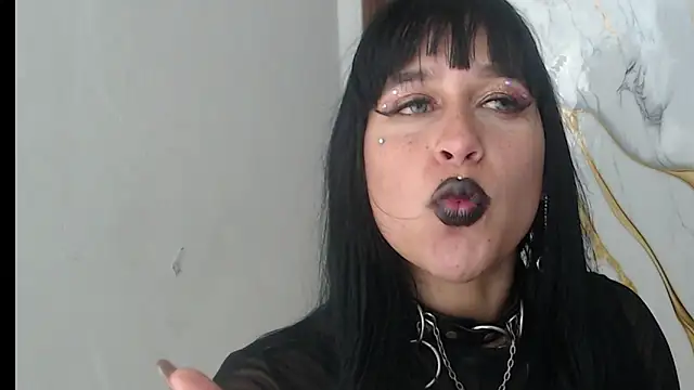 valen ros online show from April 16, 5:57 pm