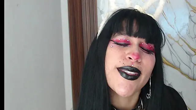 valen ros online show from April 5, 3:19 pm