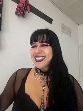 Snapshot of valen_ros chatting on May 30, 7:25 am valen ros online show from May 30, 7:25 am