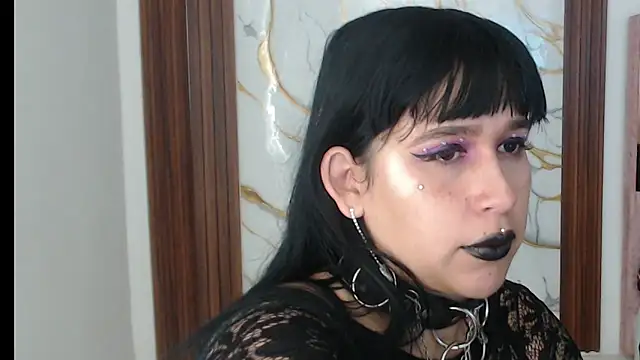 valen ros online show from April 8, 8:49 am