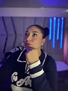 Grecia Valmont online show from February 24, 7:04 pm