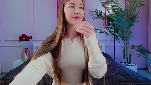 Snapshot of Milana_rosaa chatting on February 23, 5:35 pm Milana rosaa online show from February 23, 5:35 pm