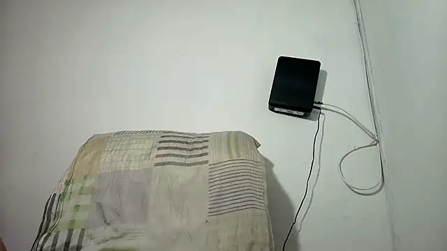 Jesshot bigcock20cm online show from March 22, 1:45 pm