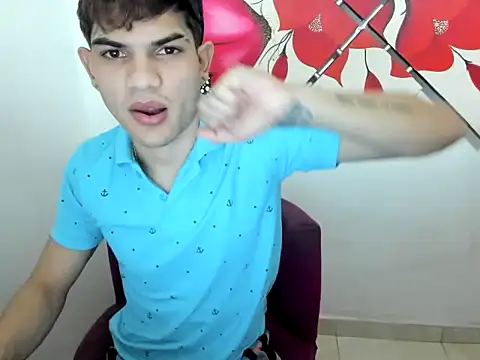 Snapshot of Jesshot_bigcock20cm chatting on February 28, 3:17 am Jesshot bigcock20cm online show from February 28, 3:17 am