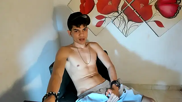 Jesshot bigcock20cm online show from May 31, 5:46 am