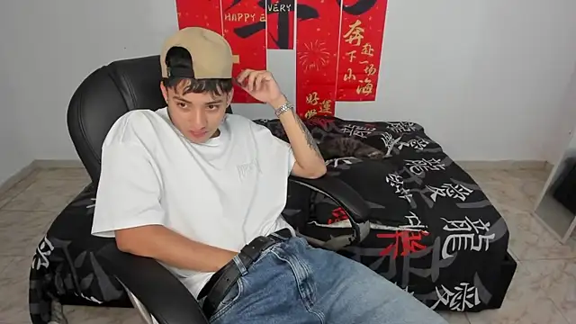 Wesleey-Boy online show from April 13, 8:02 pm