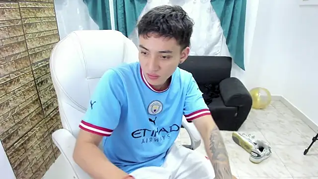 Wesleey-Boy online show from February 19, 7:33 pm