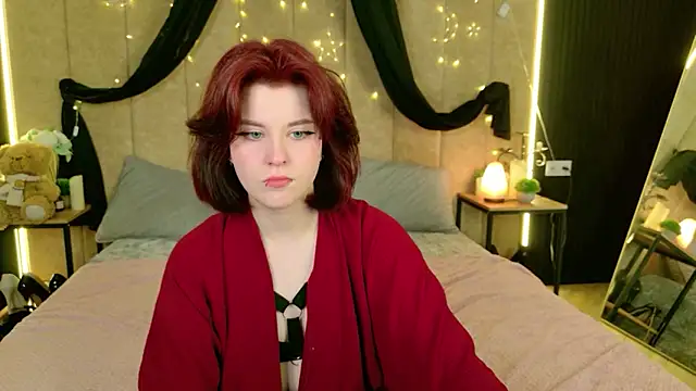 Milana Bold online show from May 17, 9:15 pm